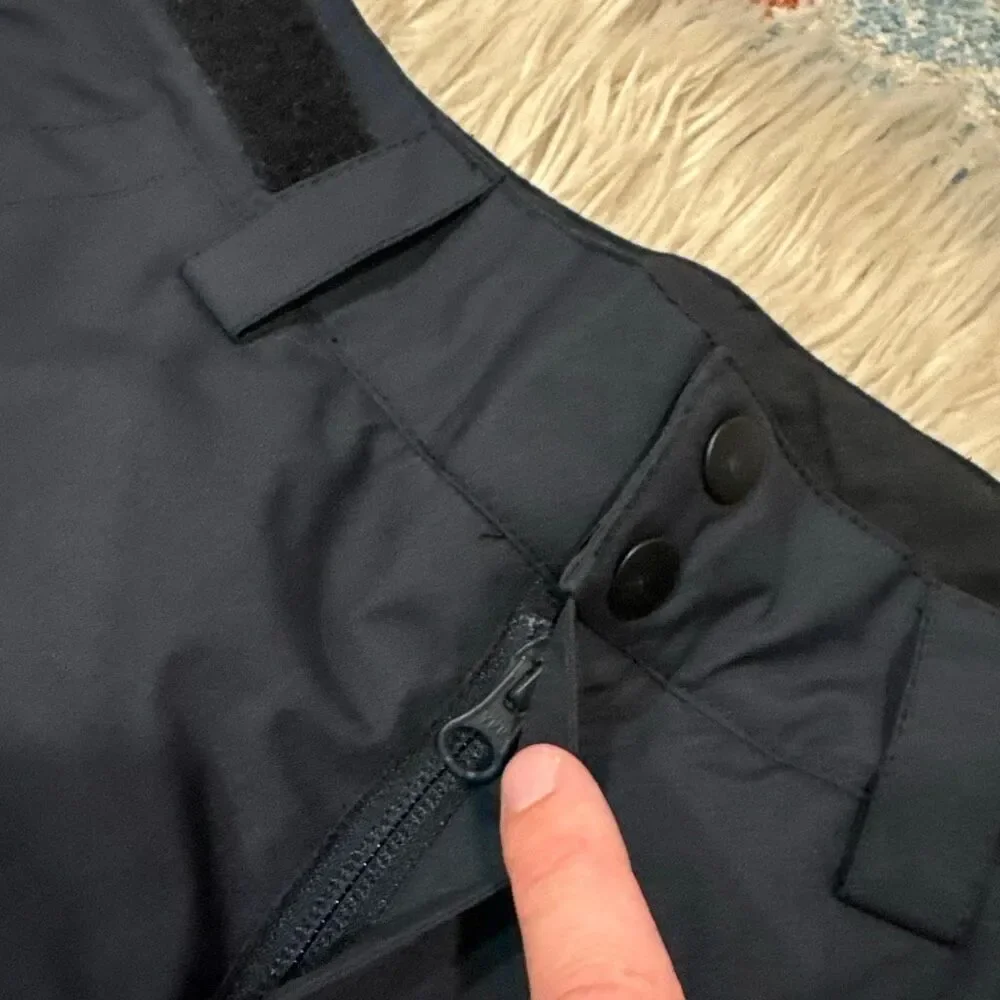 Quicksilver snow pants size 14